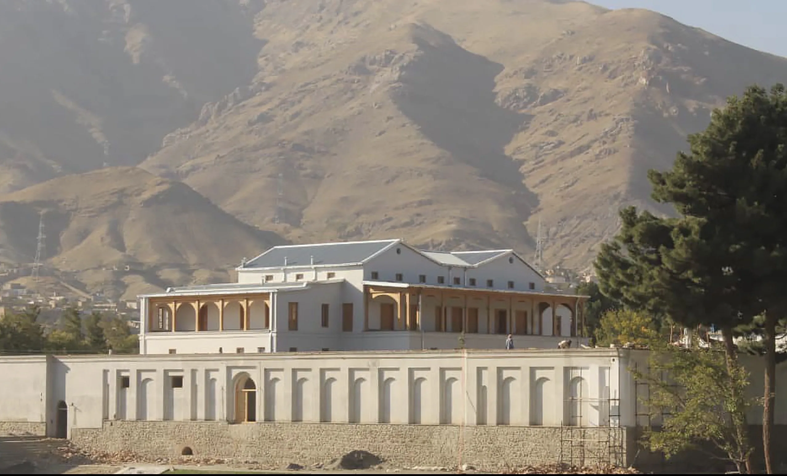 Jabal Saraj Palace